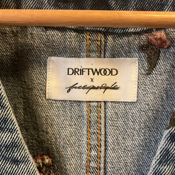 free people x driftwood jean vest size S/M. Limited edition. - Picture 2 of 3